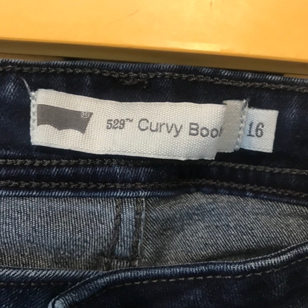 Levi’s Curve Boot Dark Wash Jeans - Picture 6 of 9